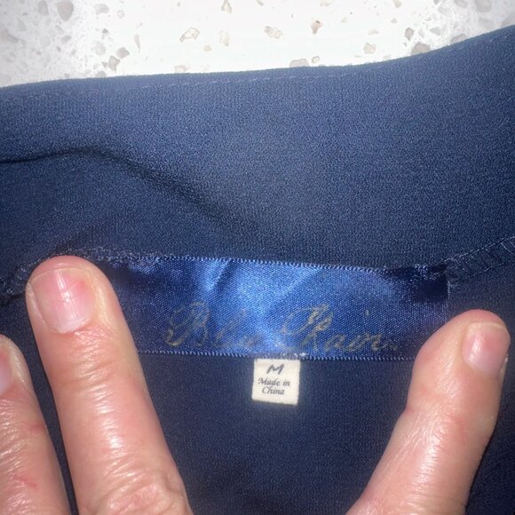 Blue Rain scalloped beaded top medium EUC‎ - Picture 7 of 7